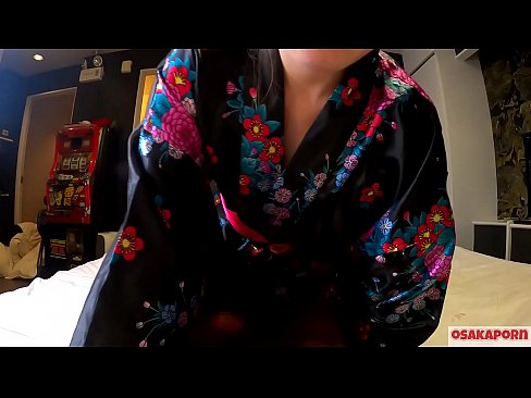 ❤️ Nuori cosplay-tyttö rakastaa seksiä orgasmeihin asti ruiskuttamalla hevostyttöä ja ottamalla suihin. Aasialaistyttö karvainen pillu ja kauniit tissit perinteisessä japanilaisessa puvussa amatöörivideossa, jossa näytetään masturbointia panoleluilla. Sakura 3 OSAKAPORN. ❤ Porno at fi.tuberxxx.ru